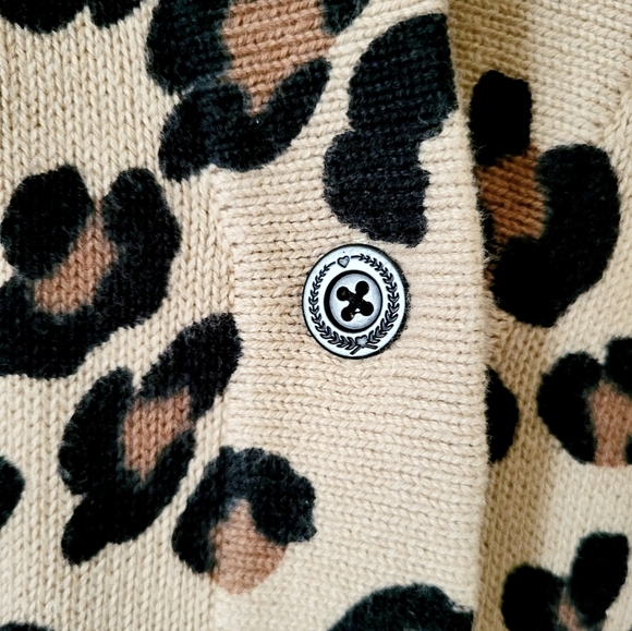 PINK by Victoria Secret  Leopard Print Long Sleeve Cardigan Sweater Size XS - Picture 8 of 13